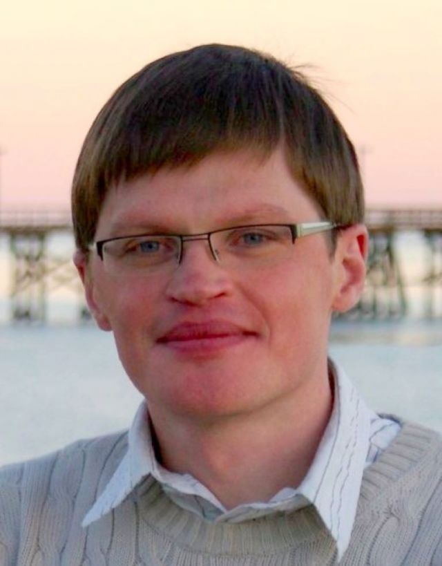 Dr. Audrius Alkauskas